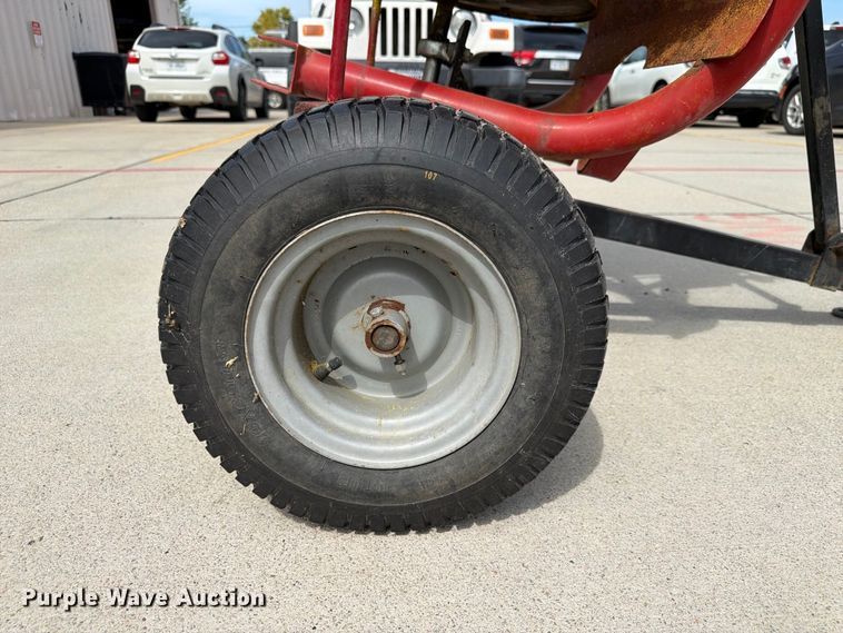 image for item FU0514 King Kutter 180 spreader