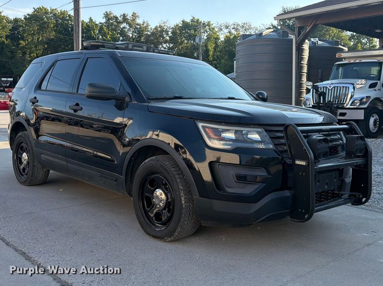 image for item FU4608 2016 Ford Explorer Police SUV