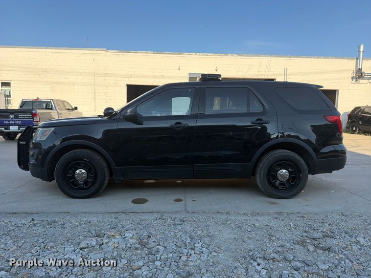 image for item FU4608 2016 Ford Explorer Police SUV