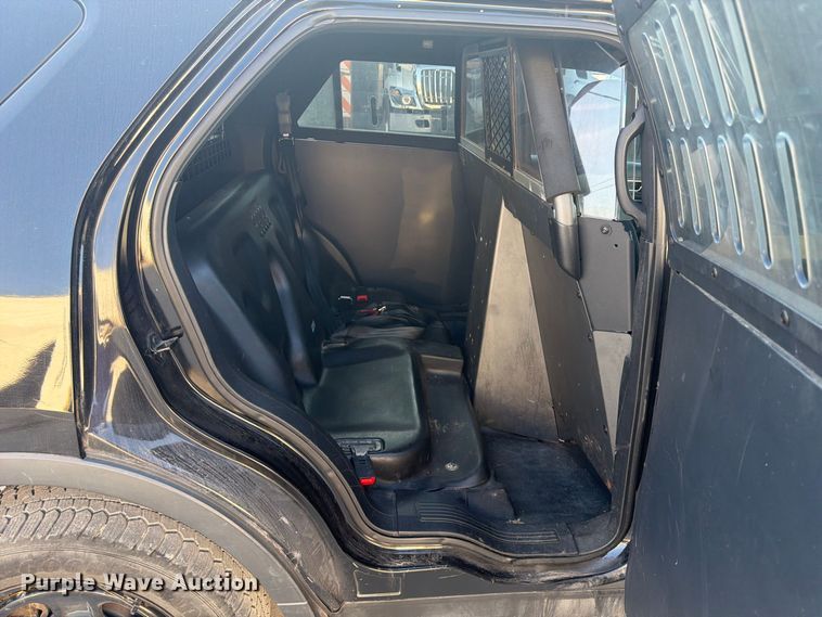 image for item FU4608 2016 Ford Explorer Police SUV