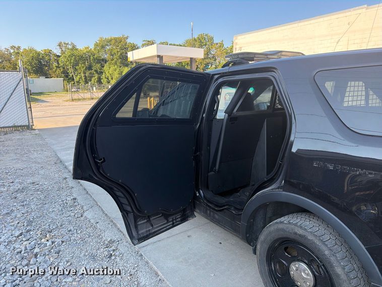 image for item FU4608 2016 Ford Explorer Police SUV