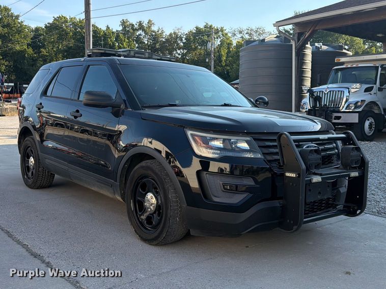 image for item FU4609 2016 Ford Explorer Police SUV