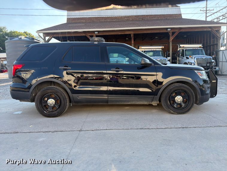 image for item FU4609 2016 Ford Explorer Police SUV