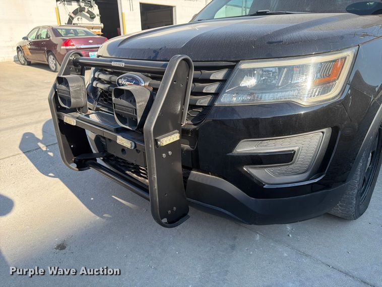 image for item FU4609 2016 Ford Explorer Police SUV