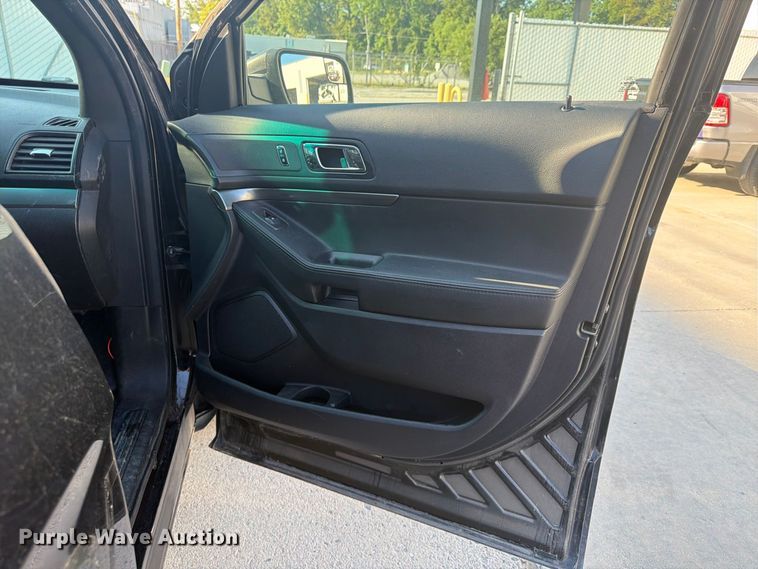 image for item FU4609 2016 Ford Explorer Police SUV