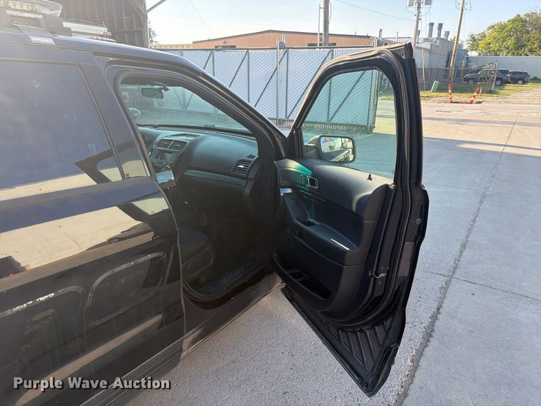 image for item FU4609 2016 Ford Explorer Police SUV