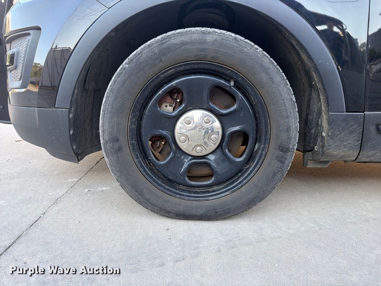image for item FU4609 2016 Ford Explorer Police SUV