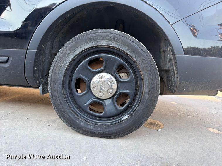 image for item FU4609 2016 Ford Explorer Police SUV