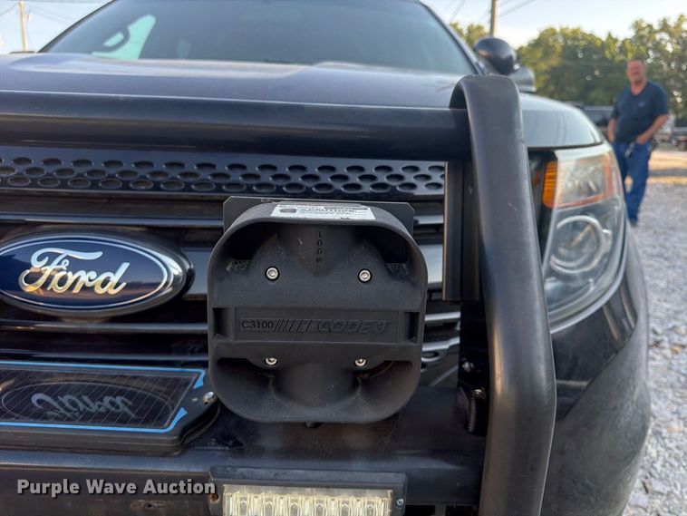 image for item FU4610 2015 Ford Explorer Police SUV