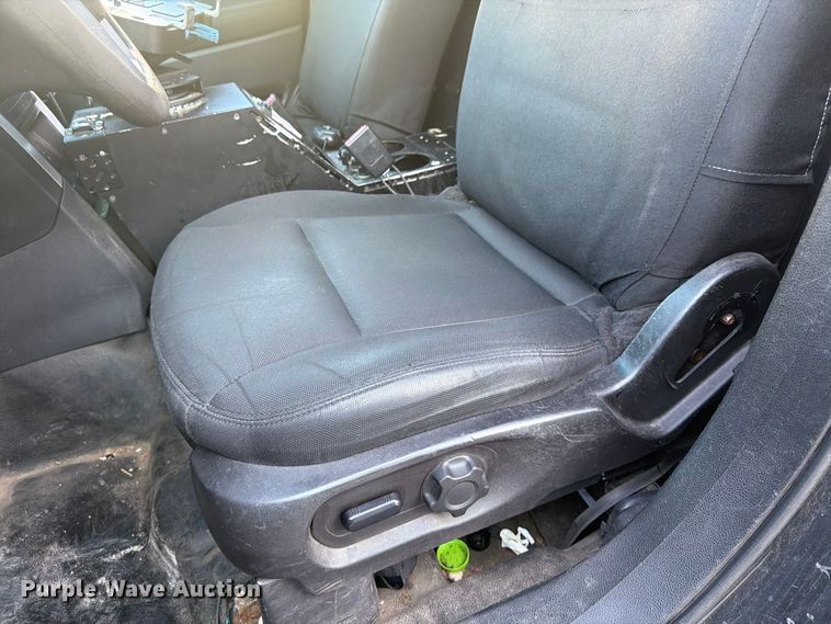 image for item FU4610 2015 Ford Explorer Police SUV