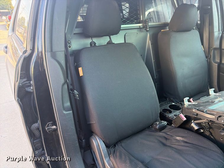 image for item FU4610 2015 Ford Explorer Police SUV