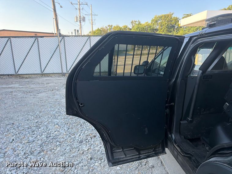 image for item FU4610 2015 Ford Explorer Police SUV
