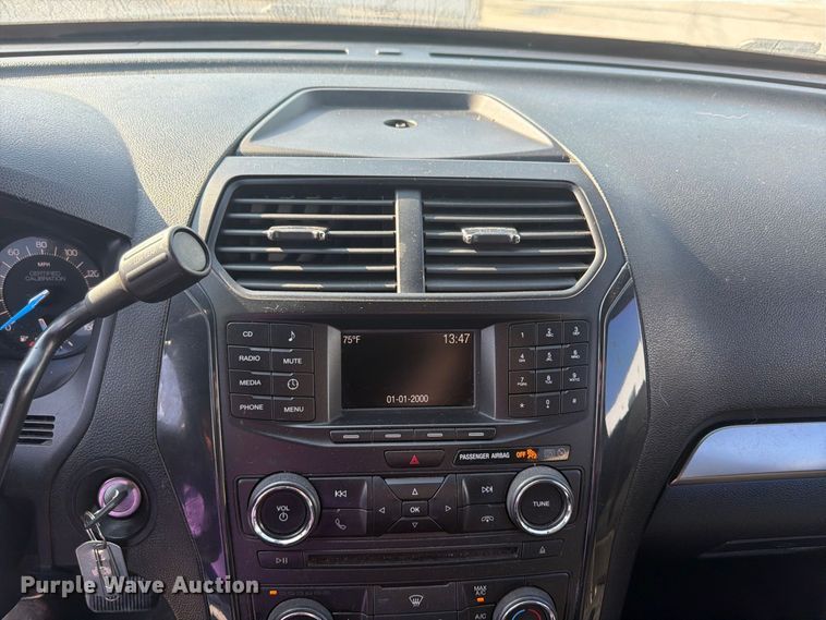 image for item FU4611 2017 Ford Explorer Police SUV