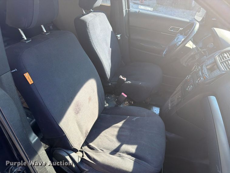 image for item FU4611 2017 Ford Explorer Police SUV