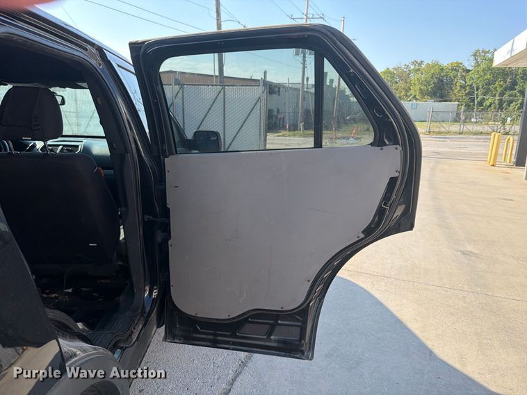 image for item FU4611 2017 Ford Explorer Police SUV