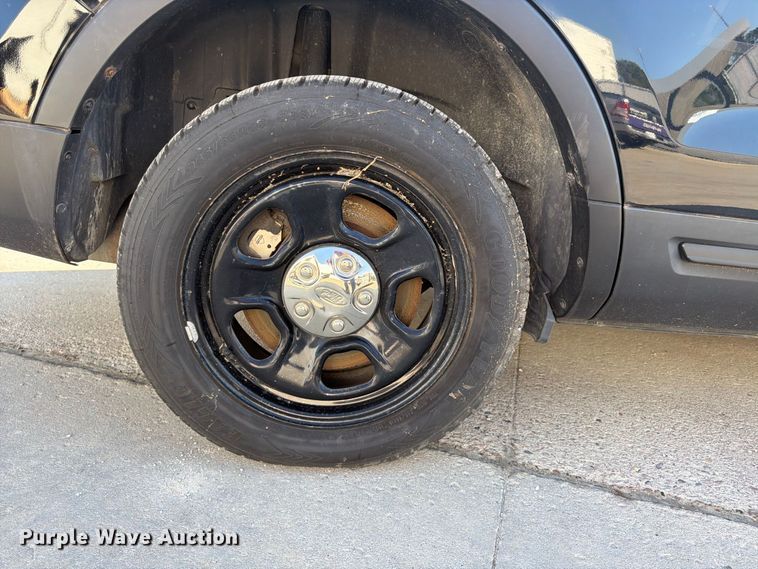 image for item FU4611 2017 Ford Explorer Police SUV