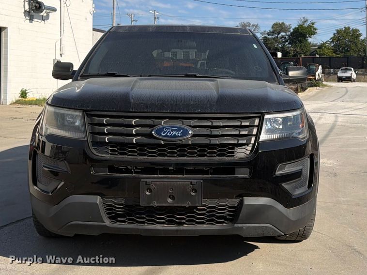 image for item FU4612 2017 Ford Explorer Police SUV