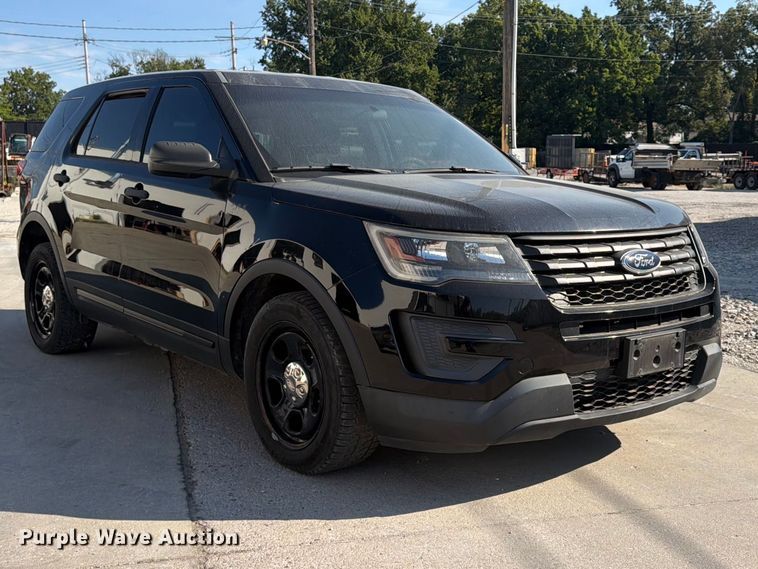 image for item FU4612 2017 Ford Explorer Police SUV