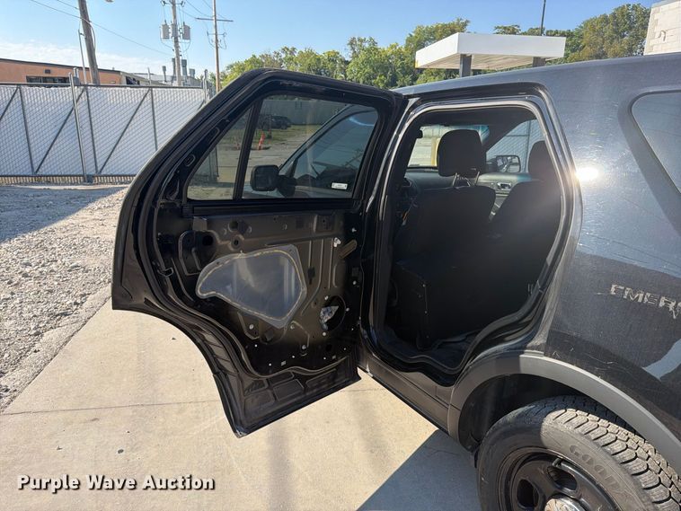 image for item FU4612 2017 Ford Explorer Police SUV