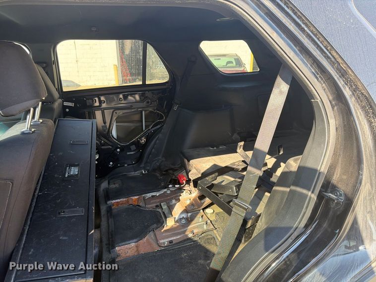 image for item FU4612 2017 Ford Explorer Police SUV