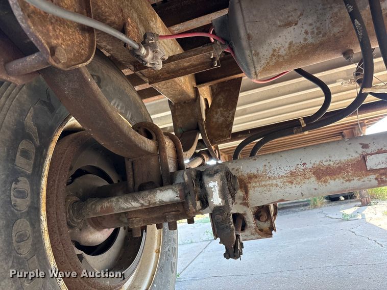 image for item JM9385 1995 Strick dry van trailer