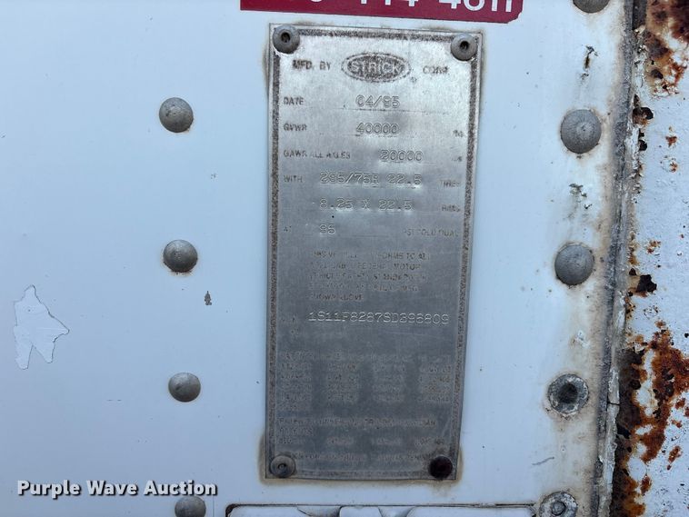 image for item JM9385 1995 Strick dry van trailer