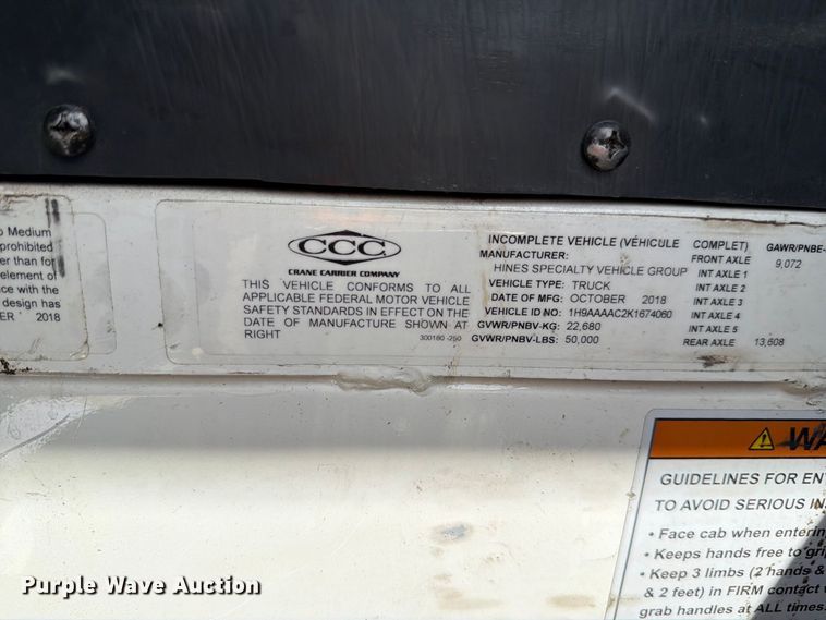 image for item NF9512 2019 Crane Carrier Company LET2 refuse truck