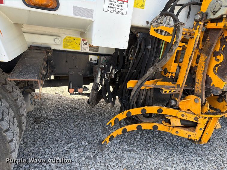 image for item NF9513 2014 Mack LEU600 refuse truck