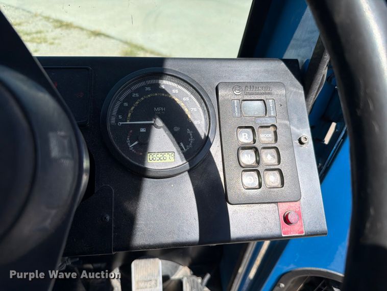 image for item NF9513 2014 Mack LEU600 refuse truck
