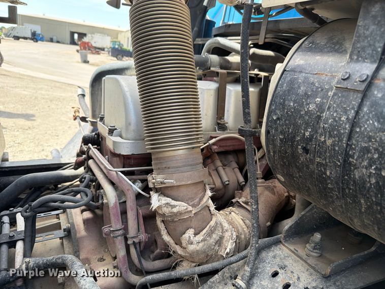 image for item NF9513 2014 Mack LEU600 refuse truck