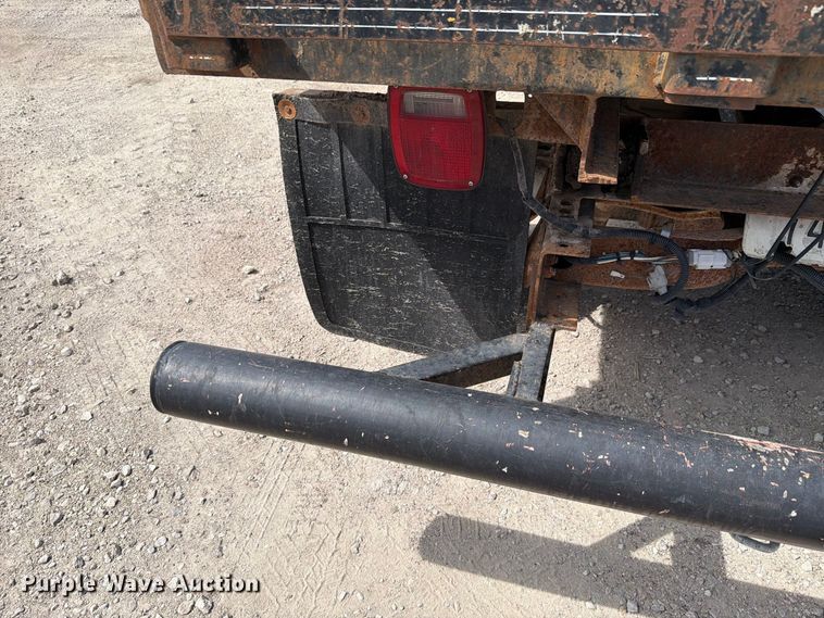 image for item NF9514 2000 Ford F250 Super Duty XL dump flatbed pickup truck