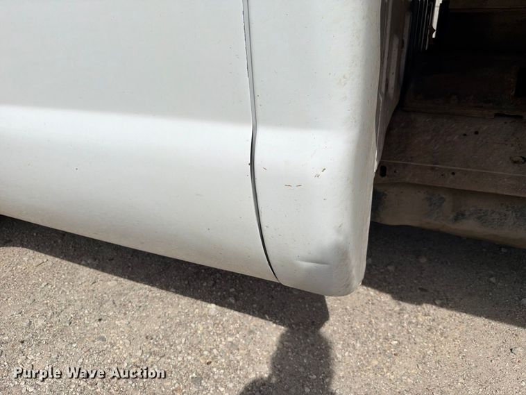 image for item NF9514 2000 Ford F250 Super Duty XL dump flatbed pickup truck