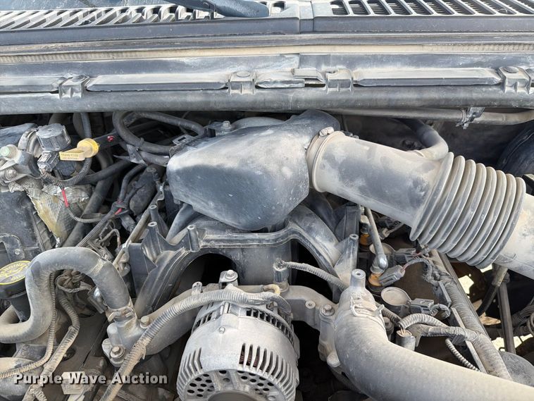 image for item NF9514 2000 Ford F250 Super Duty XL dump flatbed pickup truck