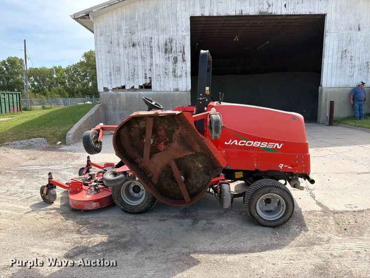 image for item NF9515 Jacobsen R-311T lawn mower