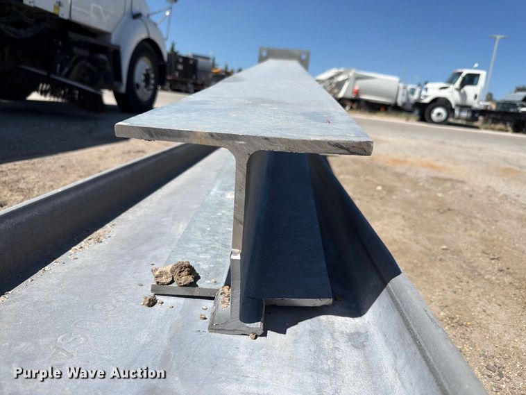 image for item NF9539 (3) steel beams