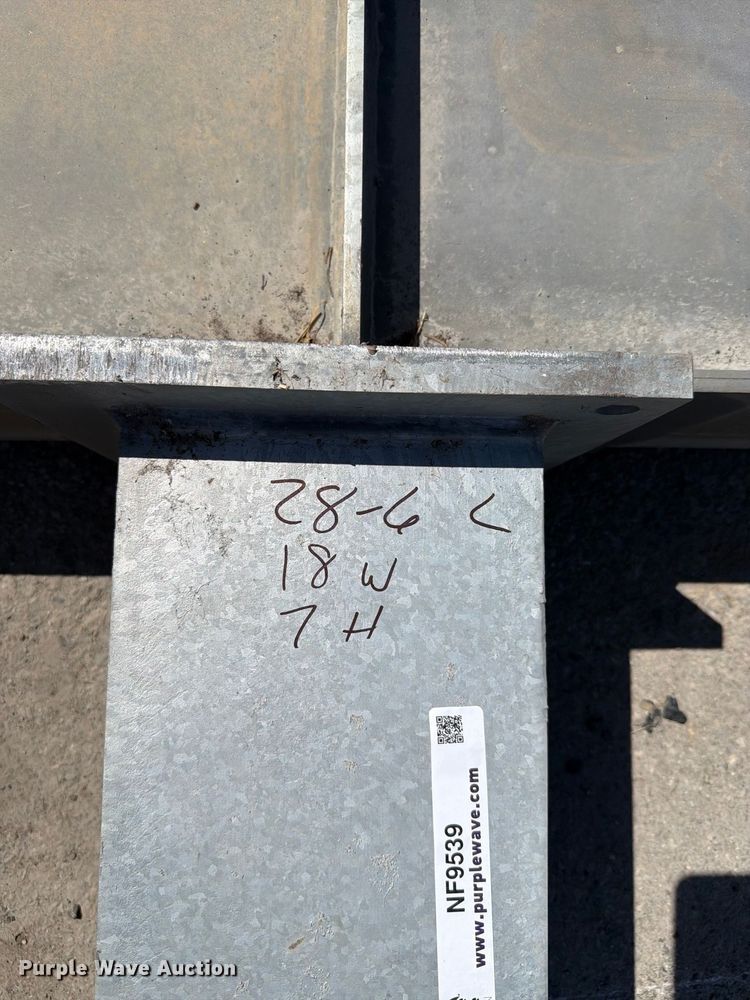 image for item NF9539 (3) steel beams