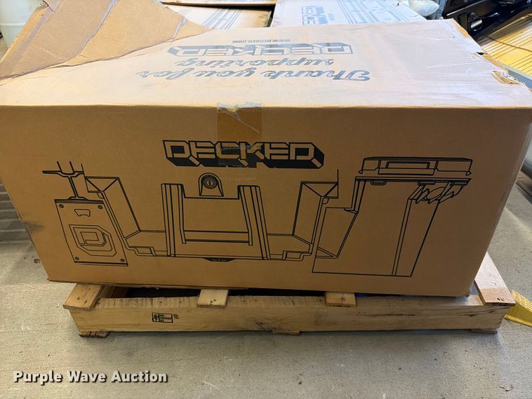 image for item NF9543 Decked toolbox