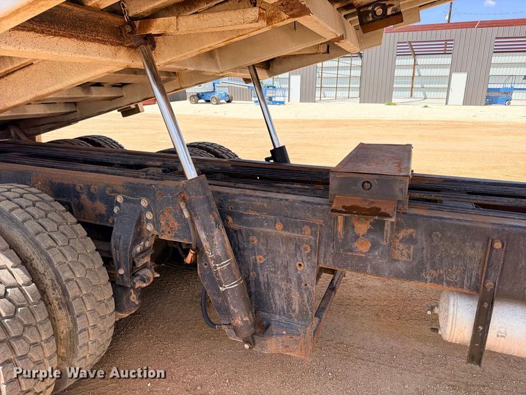 image for item DU1544 Cotton module transport bed