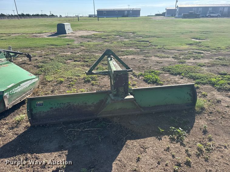 image for item DY3255 John Deere blade