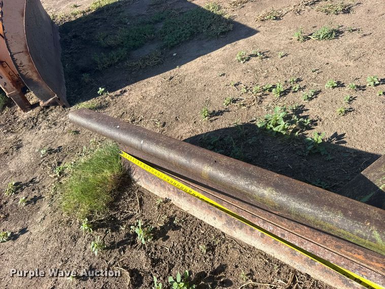 image for item DY3255 John Deere blade