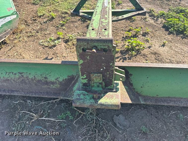 image for item DY3255 John Deere blade