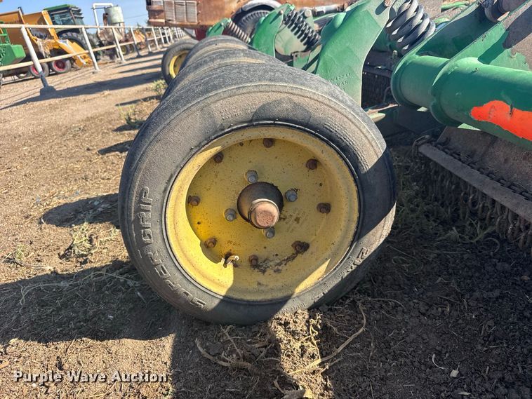image for item DY3256 John Deere HX15 batwing rotary mower