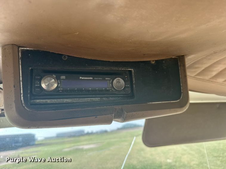 image for item DY3261 1995 Ford LTS9000 grain truck