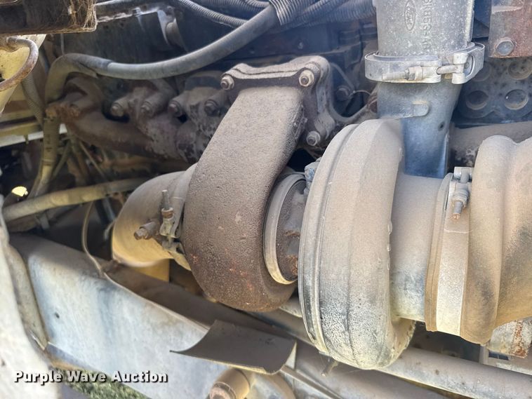 image for item DY3261 1995 Ford LTS9000 grain truck