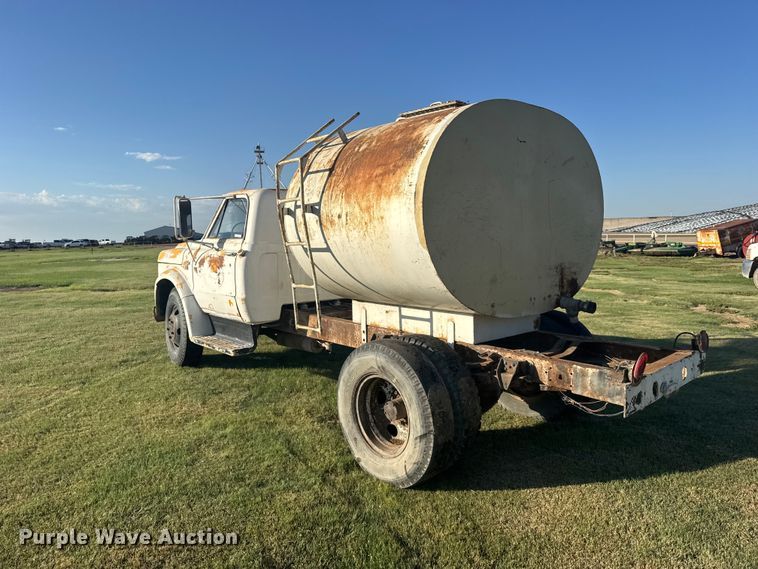 image for item DY3262 1967 Chevrolet C50 truck cab and chassis