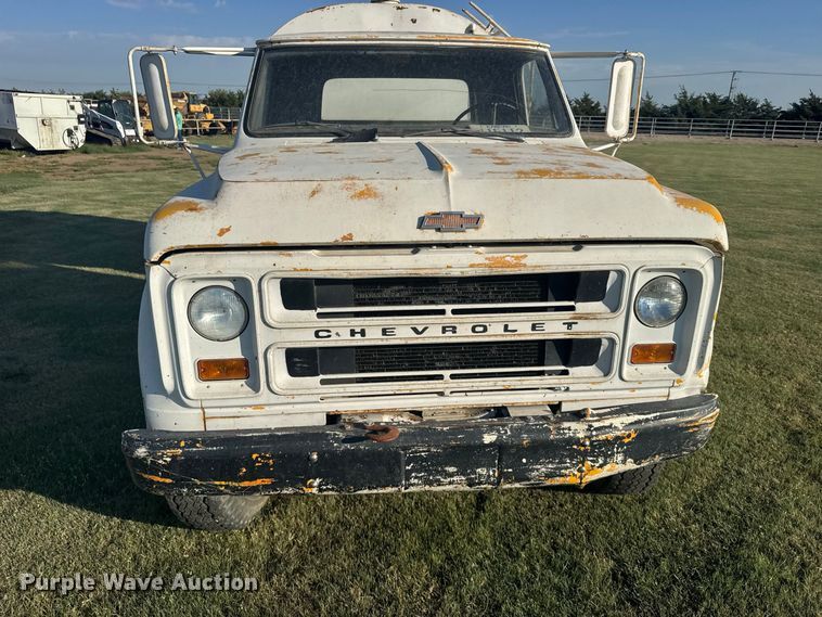 image for item DY3262 1967 Chevrolet C50 truck cab and chassis