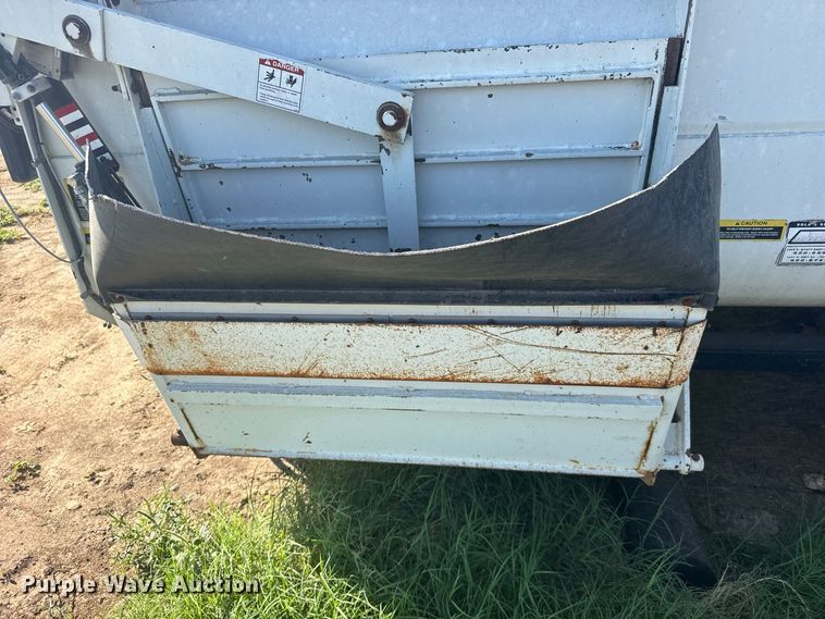 image for item DY3263 Roto-Mix 620-16 feed mixer bed