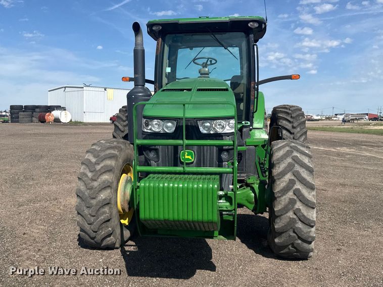 image for item DY3266 2013 John Deere 8260R MFWD tractor