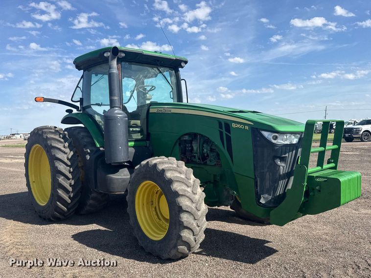 image for item DY3266 2013 John Deere 8260R MFWD tractor