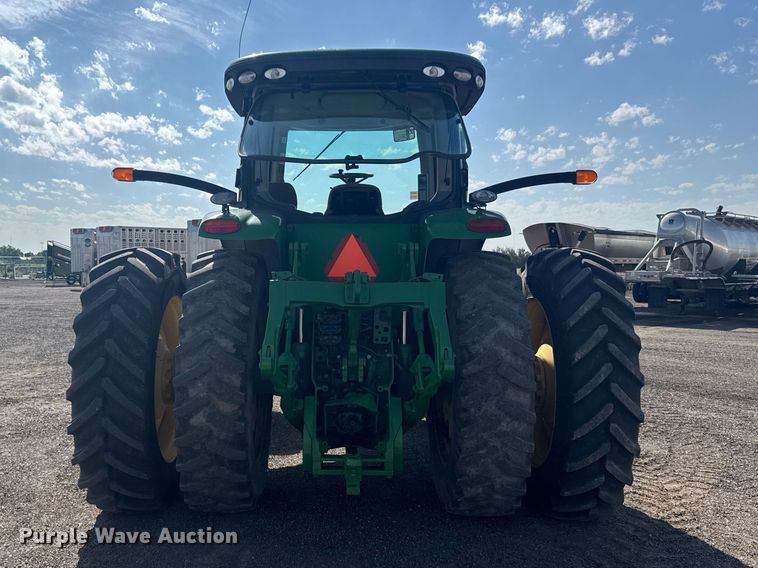 image for item DY3266 2013 John Deere 8260R MFWD tractor